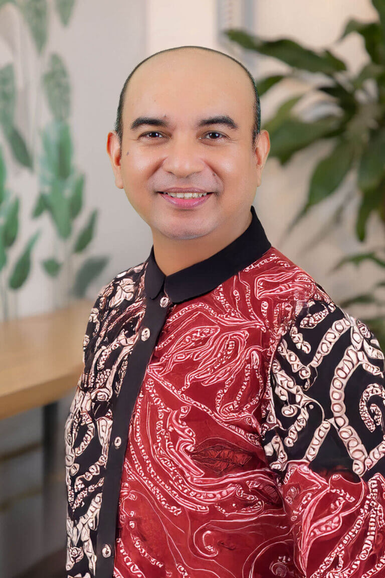 Dr Donny Chrissutianto